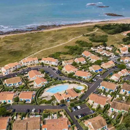 Prázdninový dům Maison Avec Terrasse A 300M De La Plage - Fr-1-231-68 *